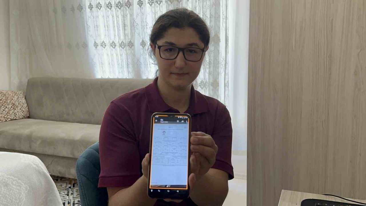 TYT’de birinci olduğunu akrabalarından öğrendi