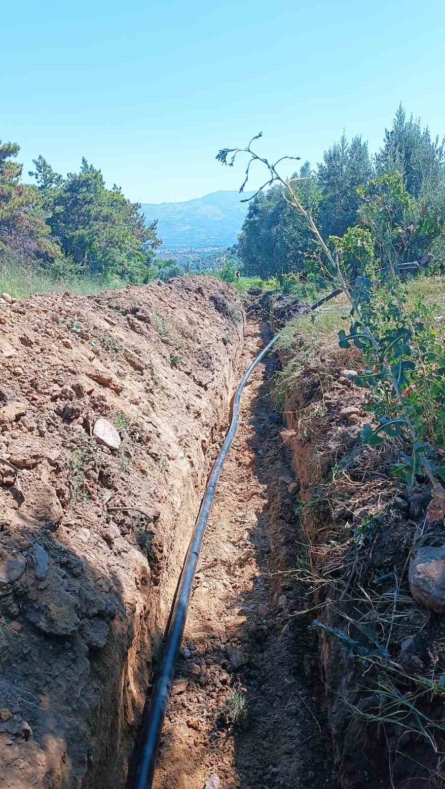 Büyükşehir’den yeni yerleşim noktasına bin 500 metrelik içme suyu hattı