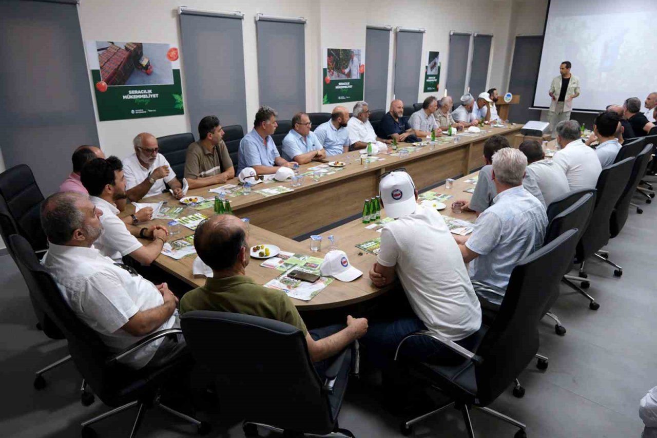 Konfederasyon üyelerinden Sakarya Büyükşehir’in dev tarım projelerine tam not