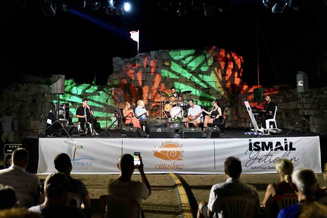 Kaleiçi’nde Nez rüzgarı