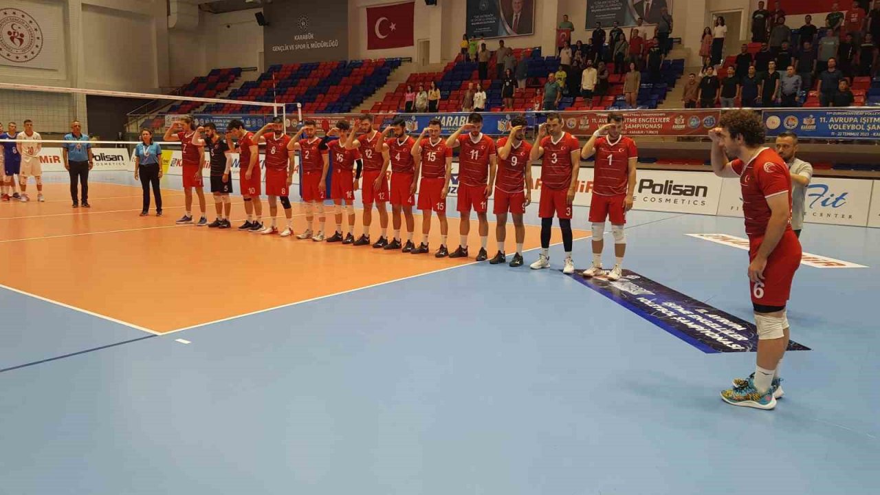 Türkiye Erkek Milli Takımı adını finale yazdırdı