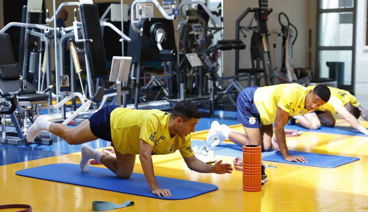 Fenerbahçe salonda çalıştı