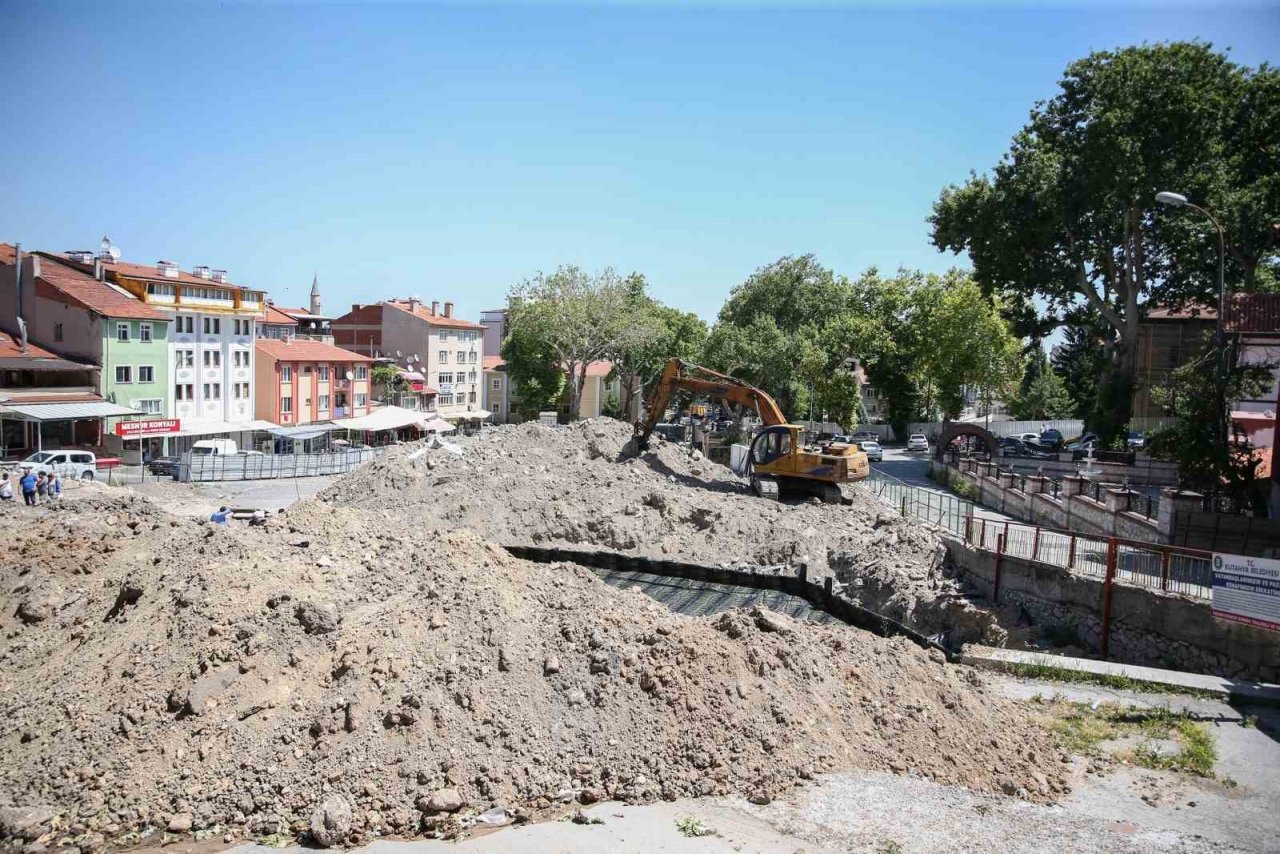 Başkan Işık, ”Çamlıbahçe parkı tarihi değerlerimizi gün yüzüne çıkartacak”