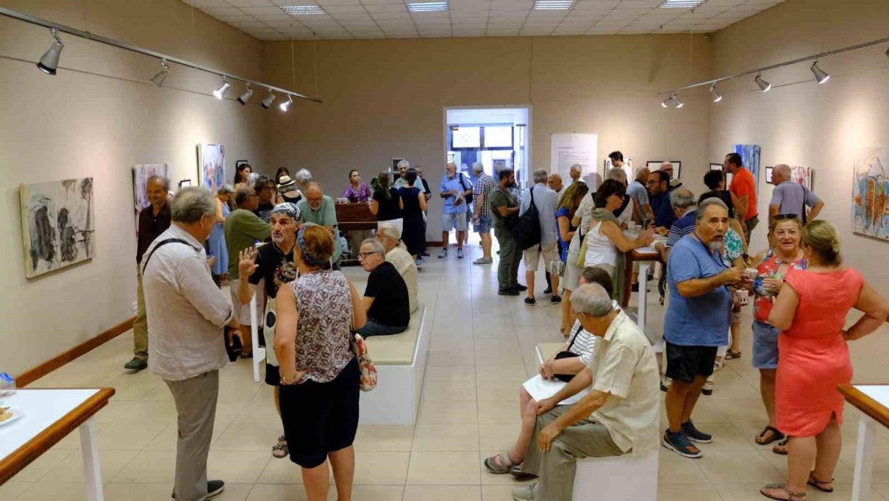 Bedri Karayağmurlar’ın “Resim Serüvenim II” sergisi Orhan Peker Sanat Galerisi’nde açıldı