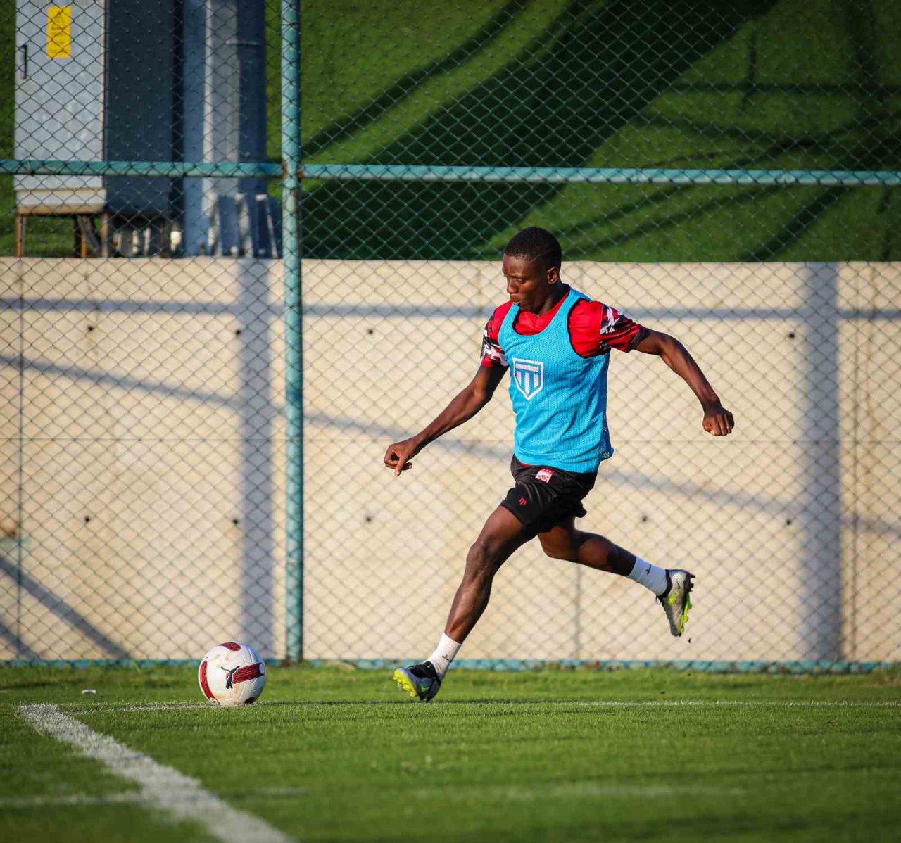 Sivasspor yeni sezona iddialı hazırlanıyor