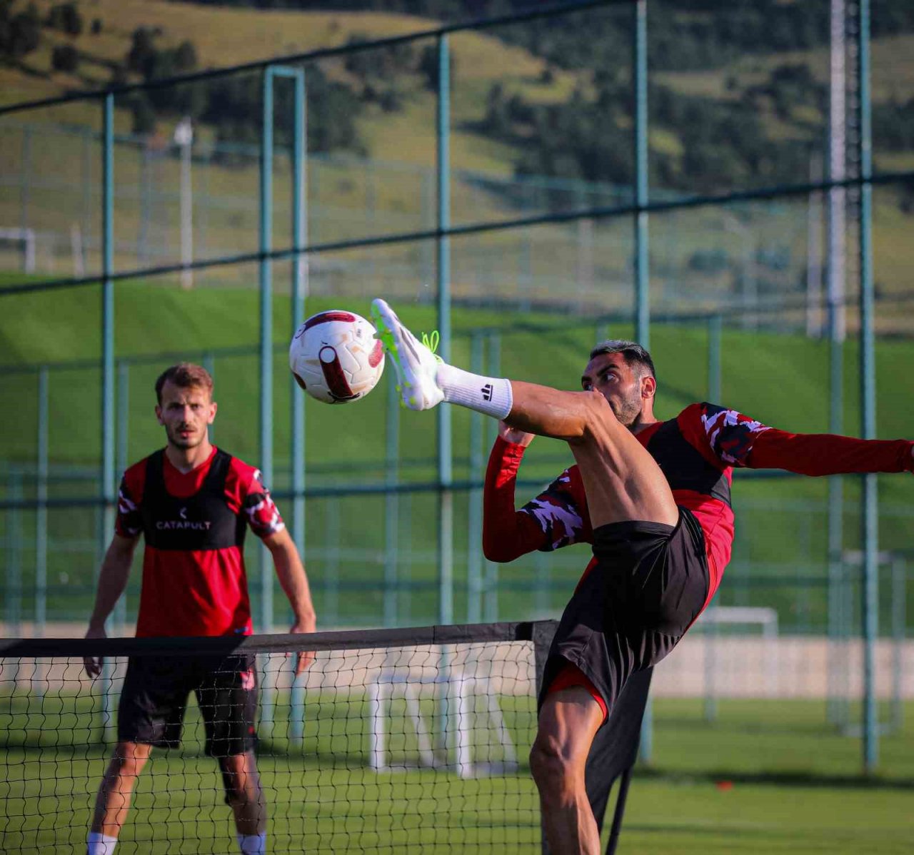 Sivasspor yeni sezona iddialı hazırlanıyor