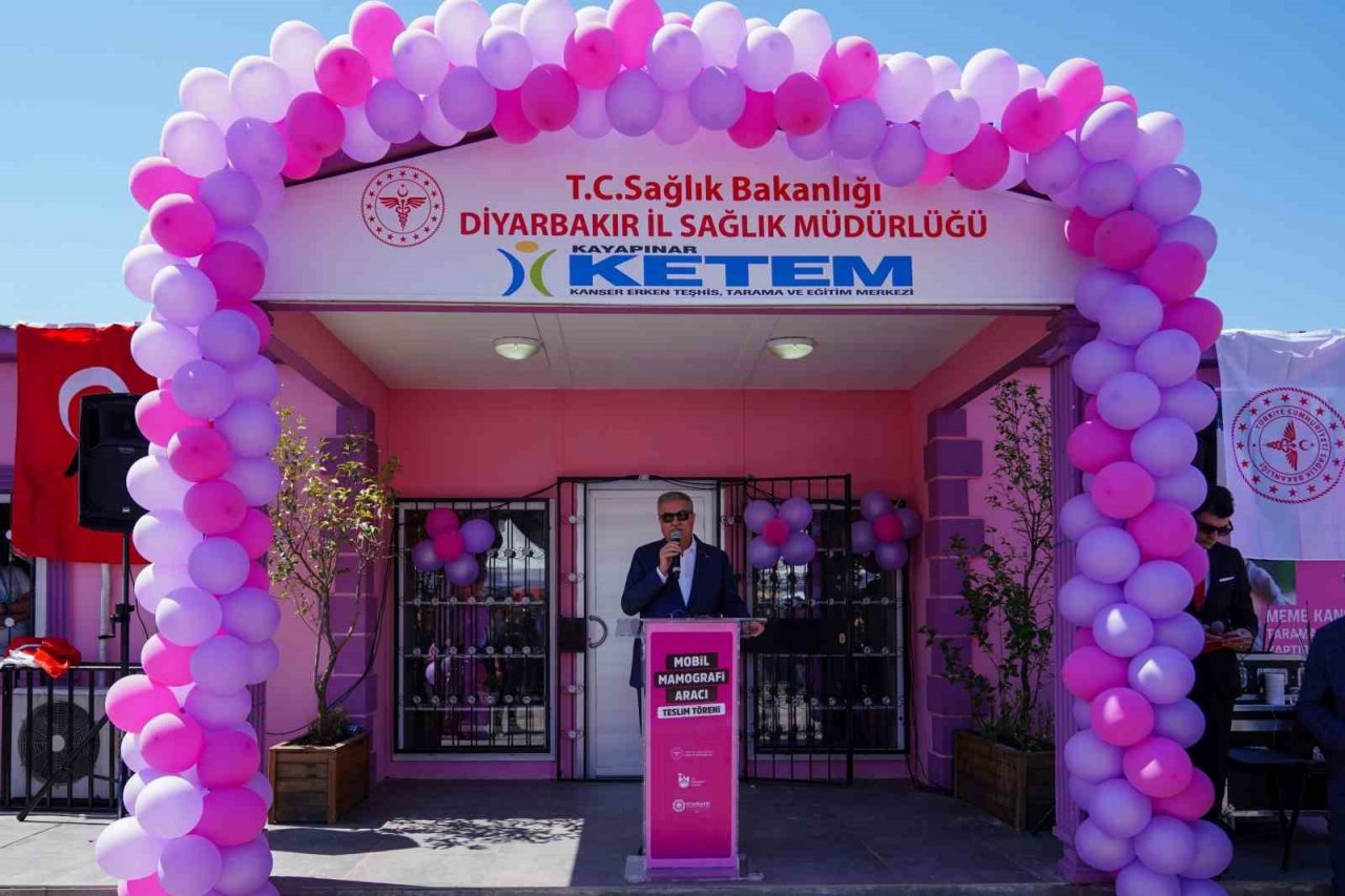 Diyarbakır’da KETEM’e hibe edilen mobil mamografi aracı 17 ilçede hizmet verecek