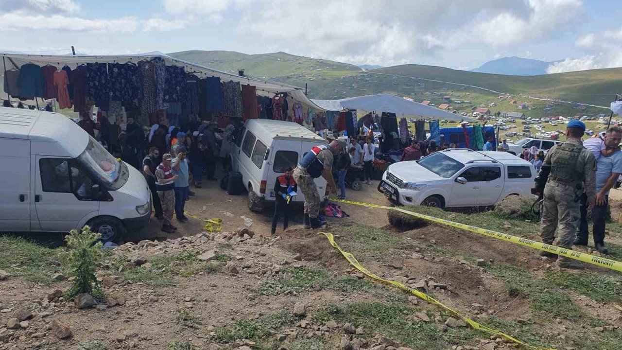 Kadırga Yaylası’nda freni boşalan minibüs yamaçtan yola düştü: 1’i ağır, 3 yaralı