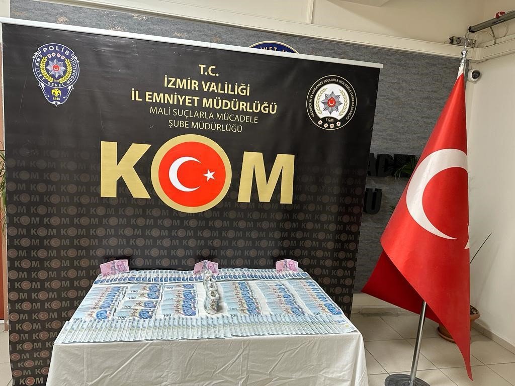 İstanbul’dan İzmir’e sahte para getirerek piyasaya süren zanlı tutuklandı