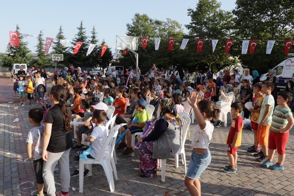 Akpınar’da çocuklar "Bizim Köyde Şenlik Var" etkinlikleriyle doyasıya eğlendi