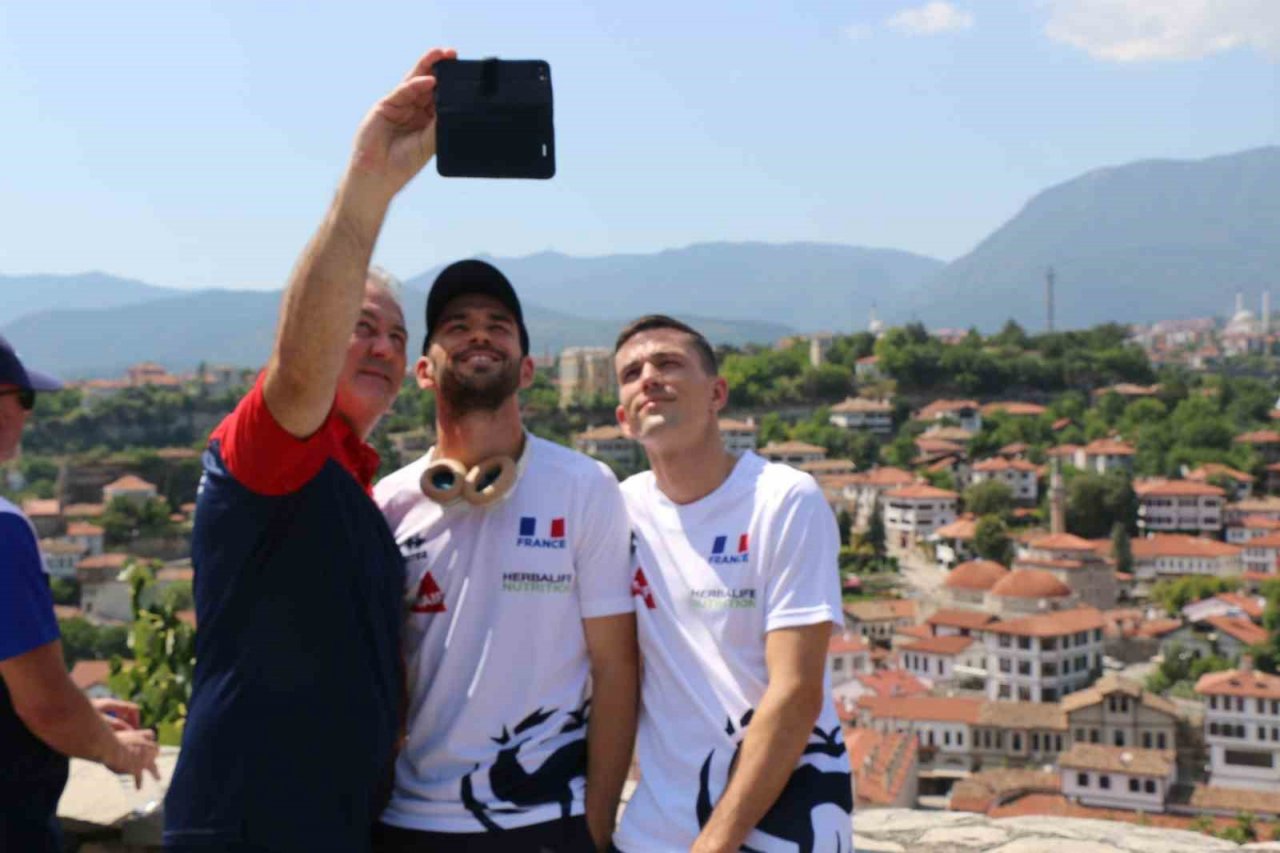 Yabancı milli sporcular Safranbolu’ya hayran kaldı