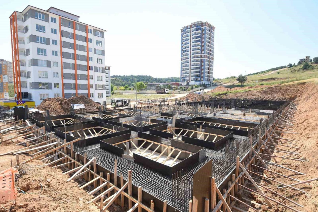 Kastamonu’da inşa edilecek kapalı pazar yerinin temeli dualarla atıldı