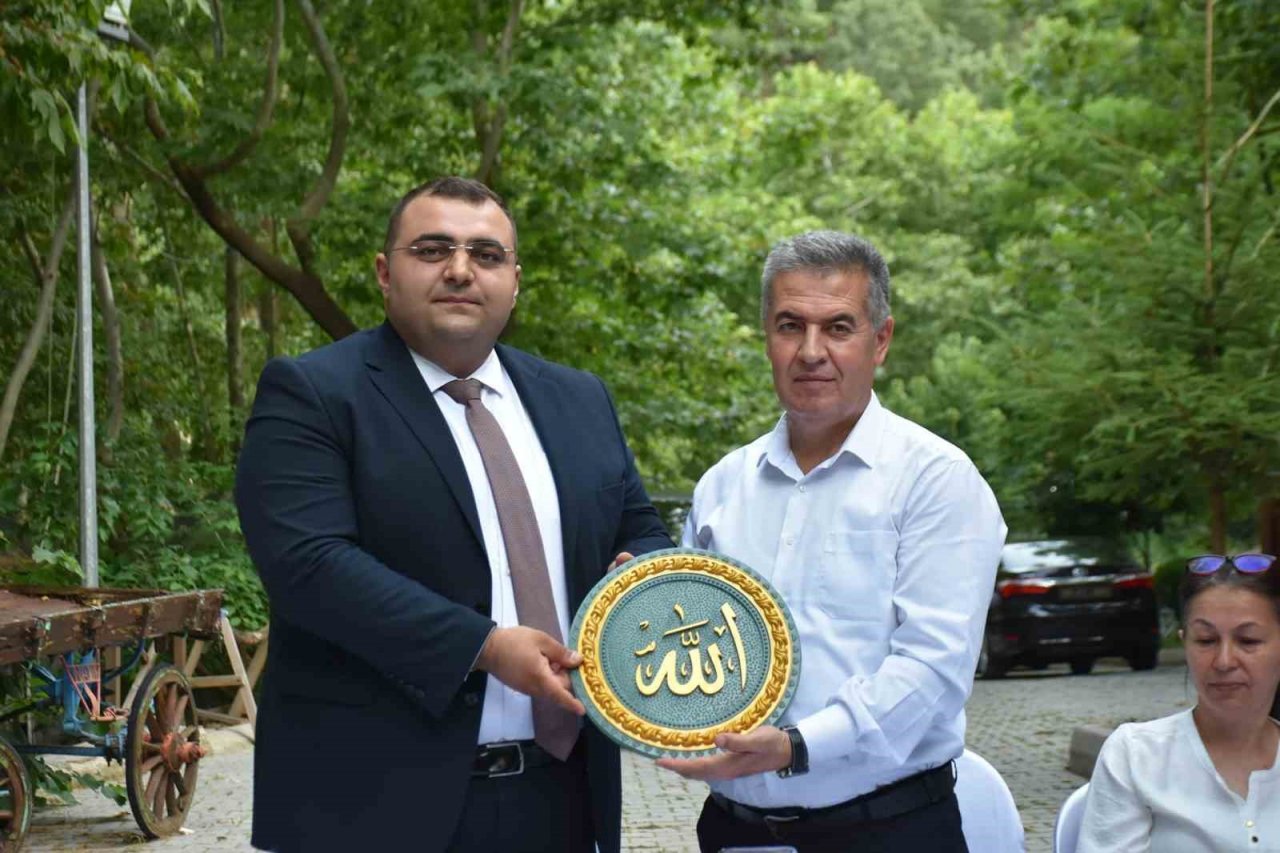 Kaymakam Açıkgöz Buharkent’e veda etti