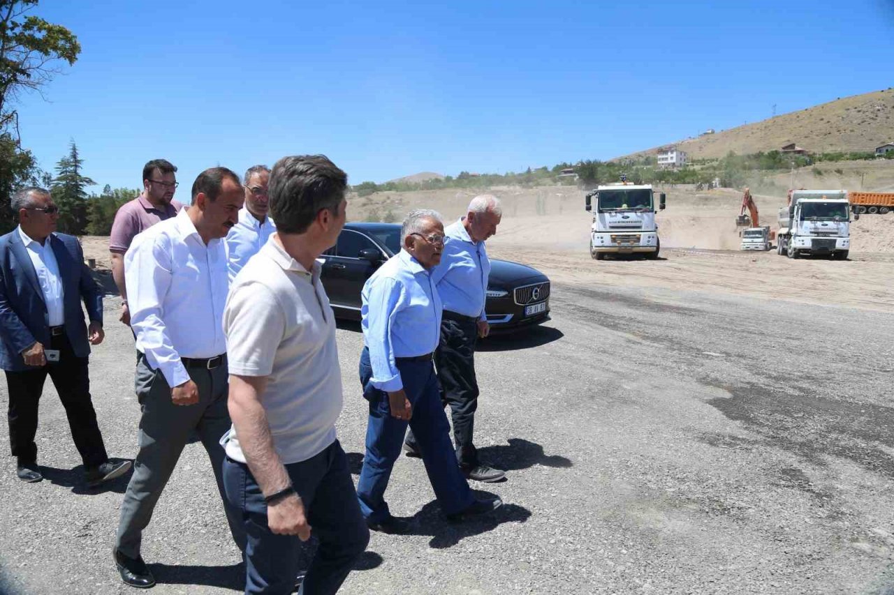 Büyükkılıç’tan Türkiye’nin en büyük rehabilitasyon merkezi projesine yakın takip