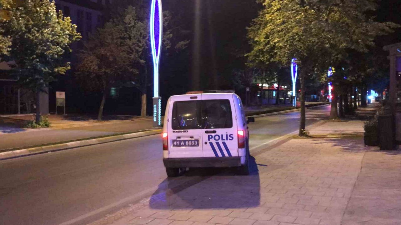 Trafiğe alkollü çıkan sürücü kendisini görüntüleyen gazeteciye tehdit ve küfür savurdu