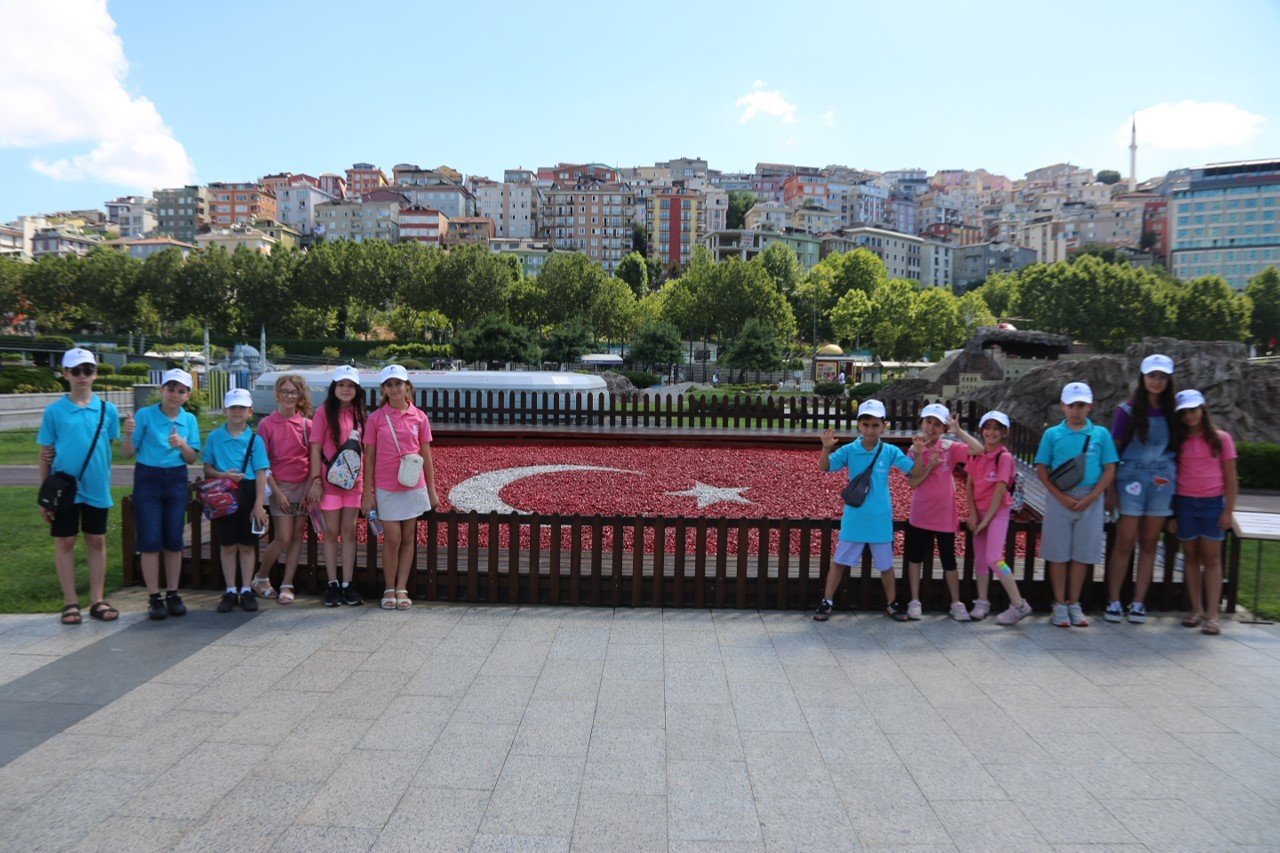 Küçükçekmece’de bilim ve kültür gezileri başladı