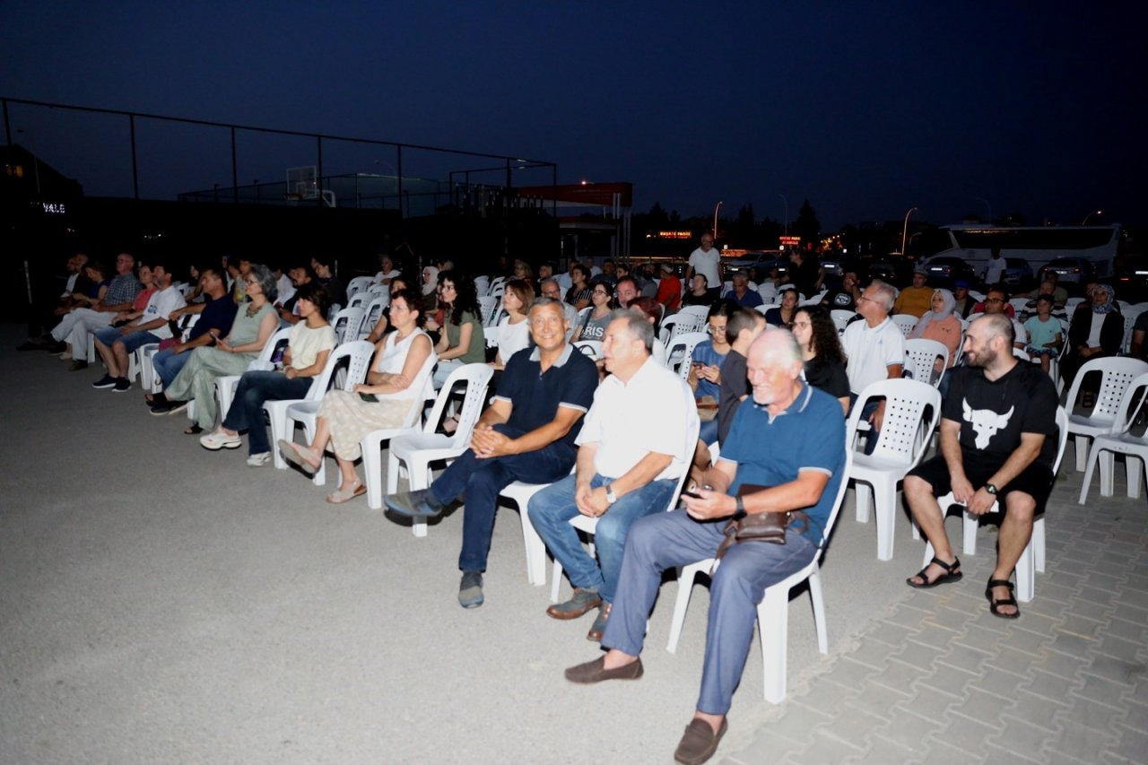 Nilüfer’de akşamlar yaz konserleri ile daha renkli