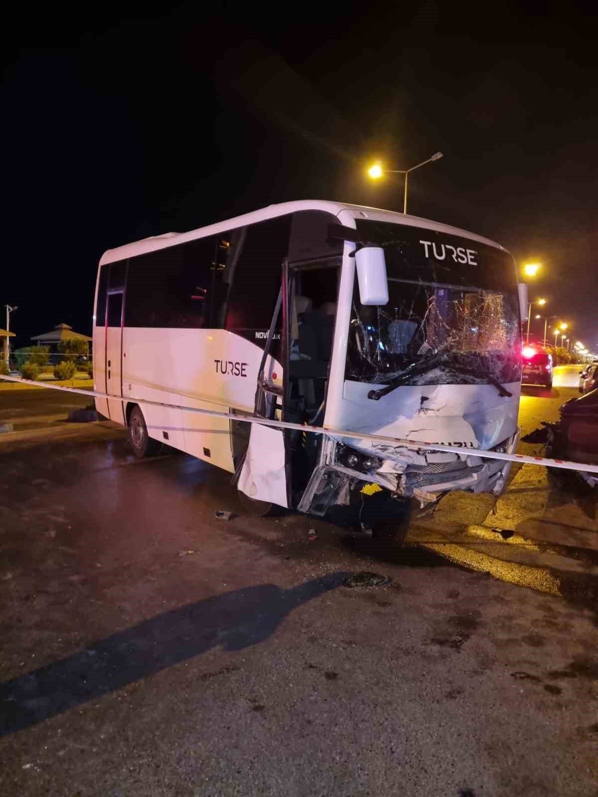 Otobüs ile otomobil çarpıştı: 1 ölü