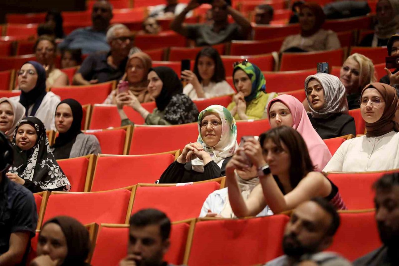 Necip Fazıl Kısakürek için özel anma programı