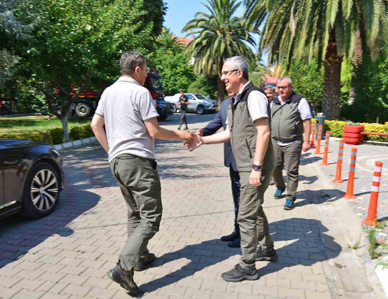 Tarım ve Orman Bakan Yardımcısı Dr. Veysel Tiryaki Edremit’i ziyaret etti