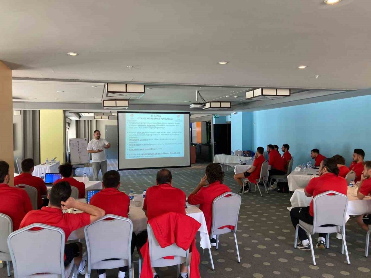 Temmuz Ayı UEFA B Eğitim Programlarının 2. Etapları Sona Erdi