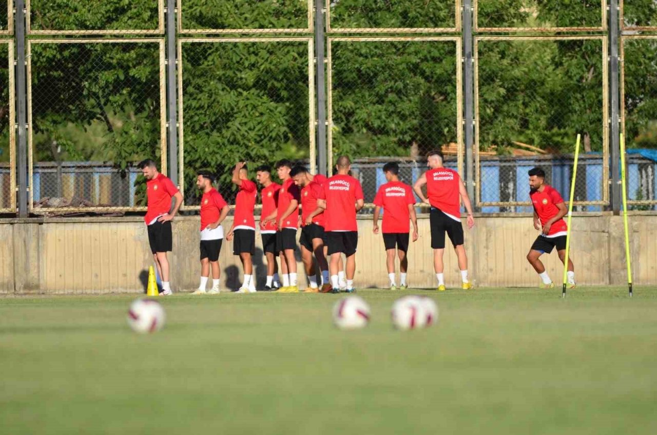 Talasgücü Belediyespor ’Bismillah’ dedi