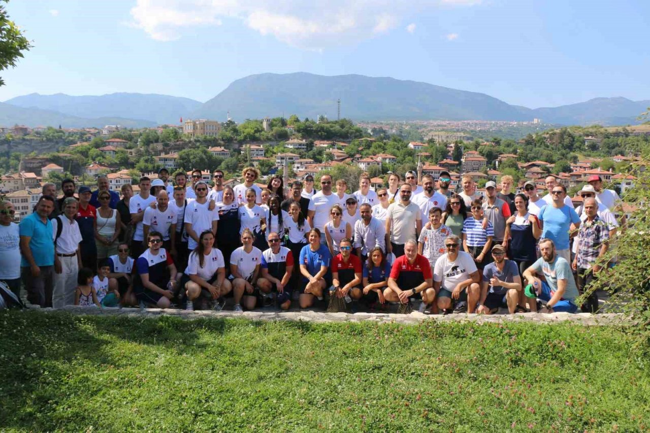 Yabancı milli sporcular Safranbolu’ya hayran kaldı