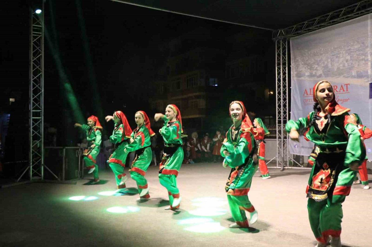 Türk Boyları Kültür Şöleni Çiftlikköy’de devam etti