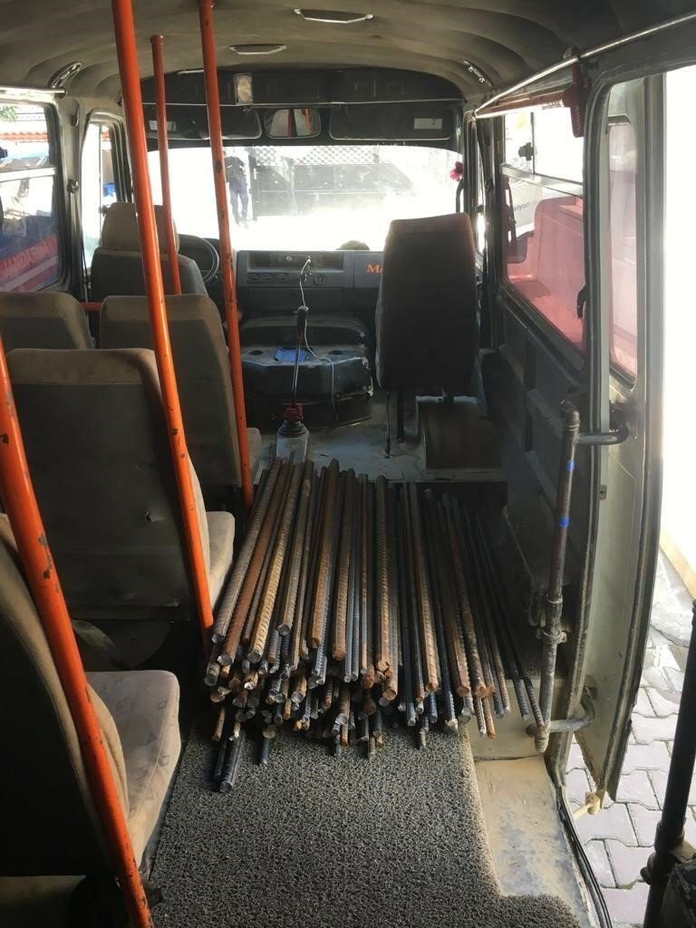 Demir hırsızları yakayı ele verdi