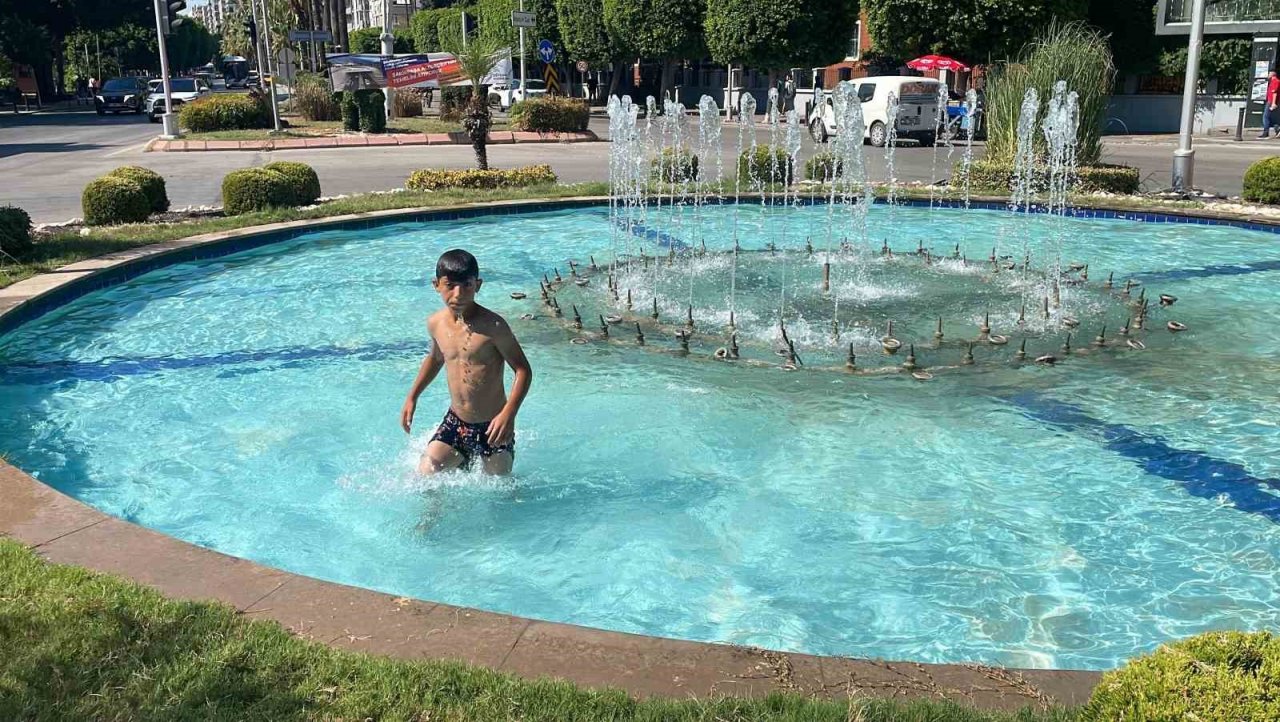 Sıcaklara karşı belediyeden güldüren anons