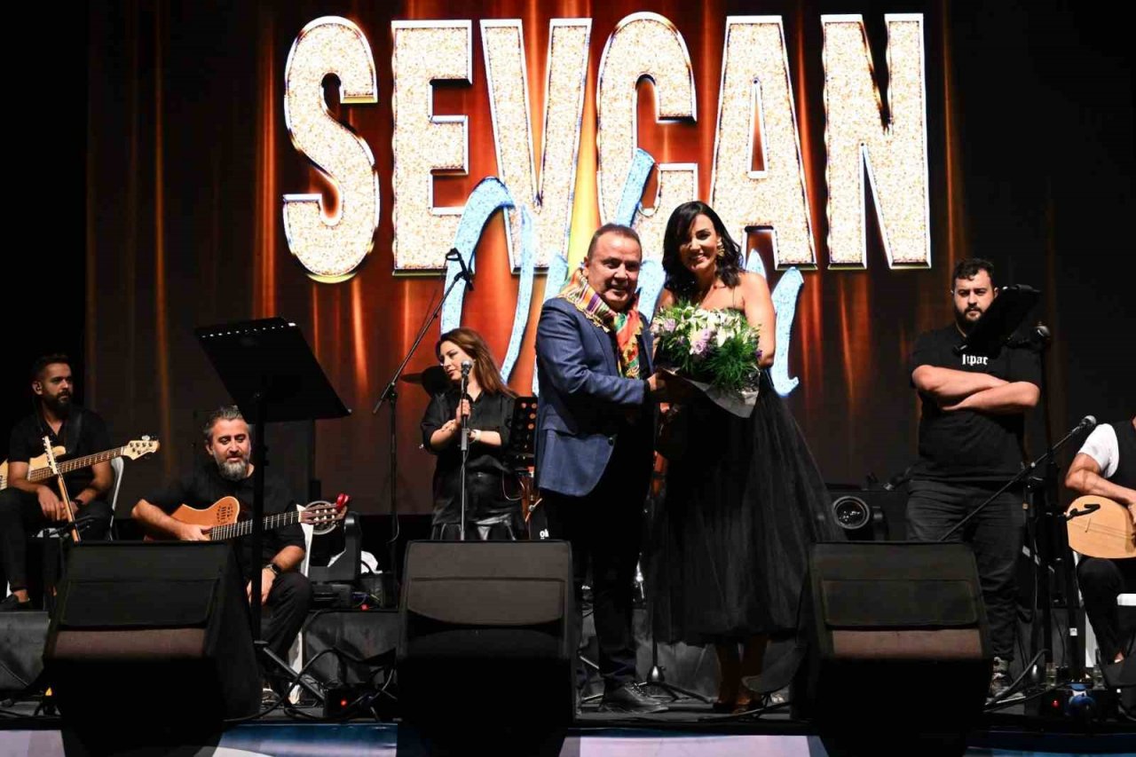 Kaş’ta Yayla Şenlikleri coşkusu