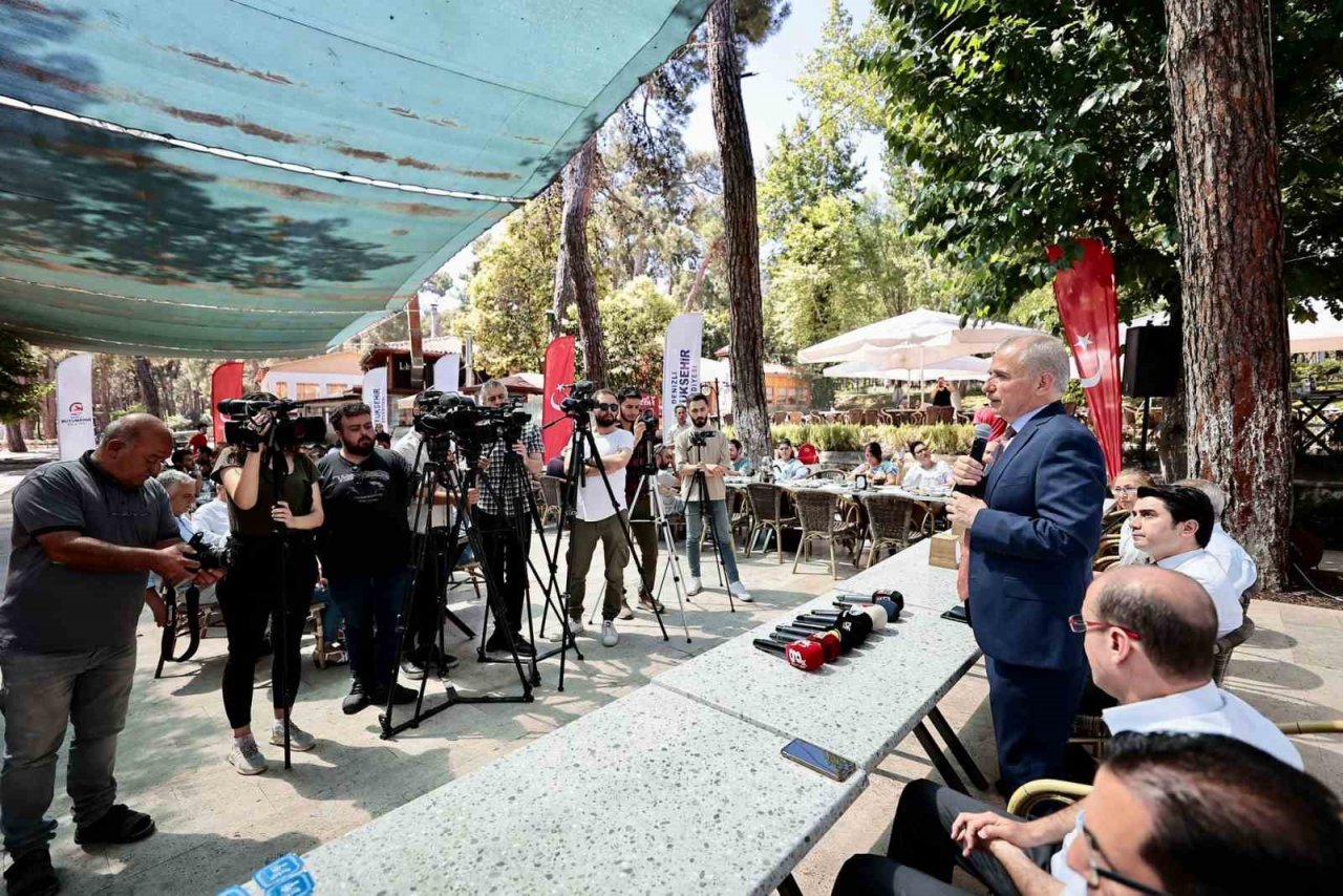 Başkan Zolan basın çalışanlarıyla buluştu