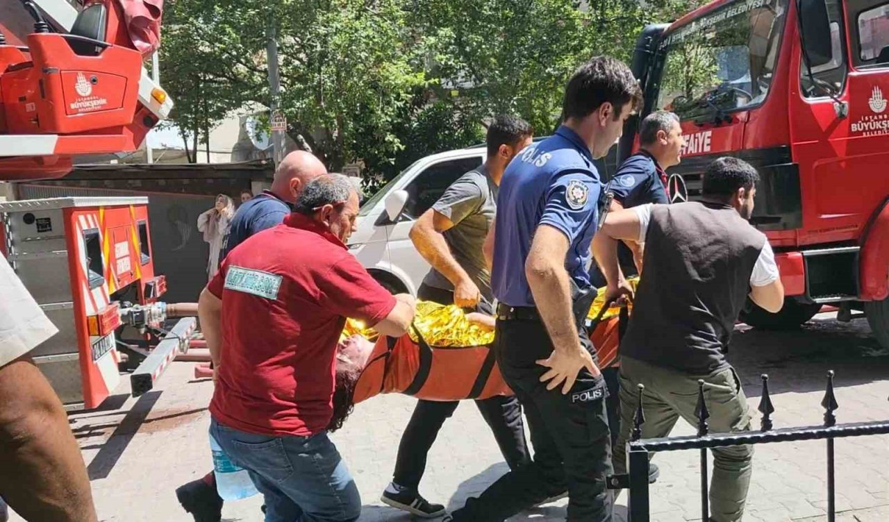 Kağıthane’de prizden çıkan yangında 1’i çocuk 7 kişi dumandan etkilendi