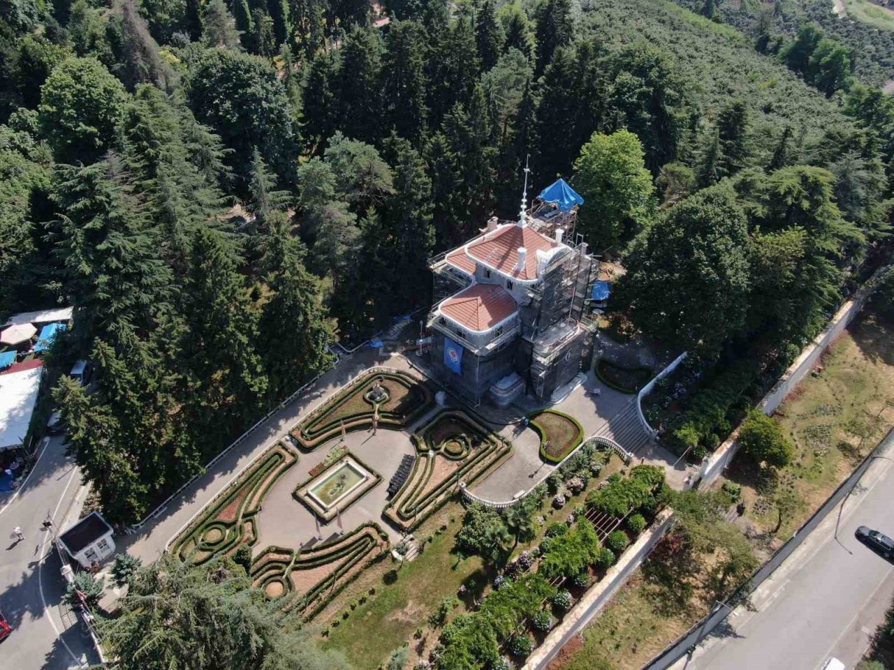 Atatürk’ün vasiyetini yazdığı 133 yıllık köşkte restorasyon çalışmaları titizlikle sürüyor