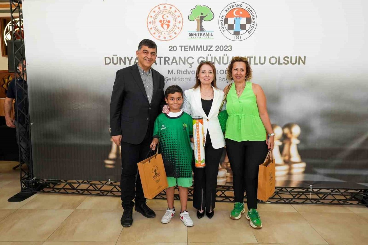 Satrancı güçlendiren hamle