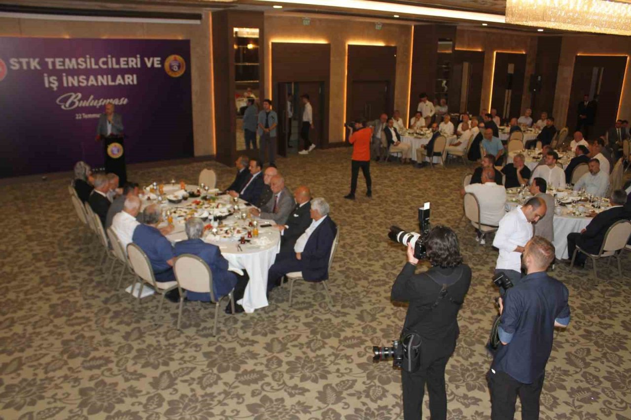 TBMM Başkanı Kurtulmuş’tan Kur’an-ı Kerim yakılmasına sert tepki: