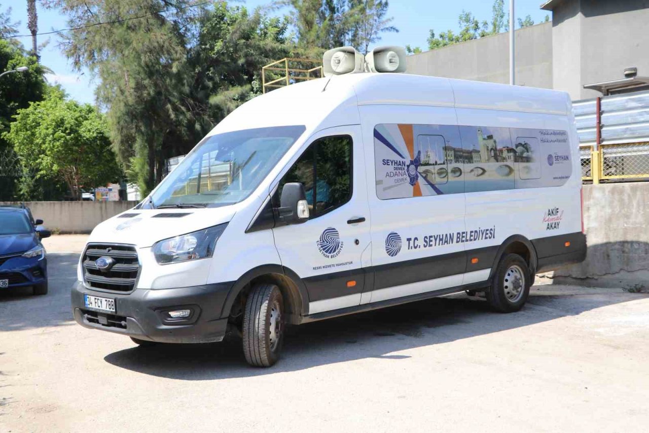 Sıcaklara karşı belediyeden güldüren anons