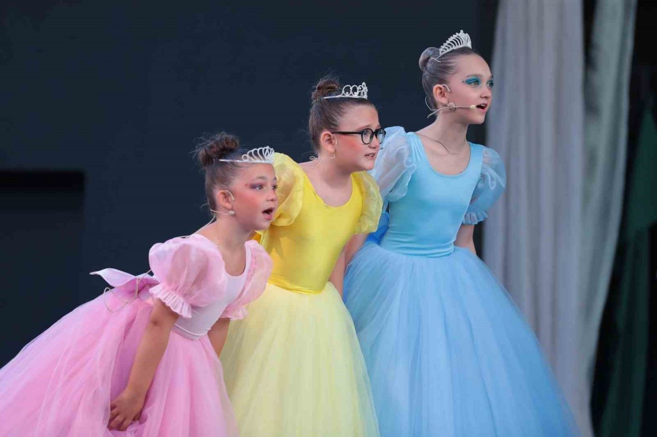 Aliağa Sanat Günleri’nde Sıla rüzgârı