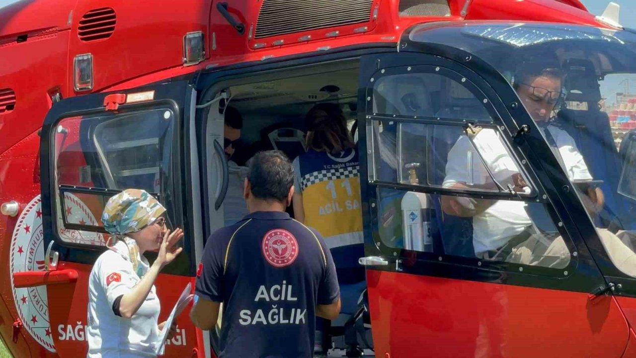 Arya bebek için helikopter havalandı