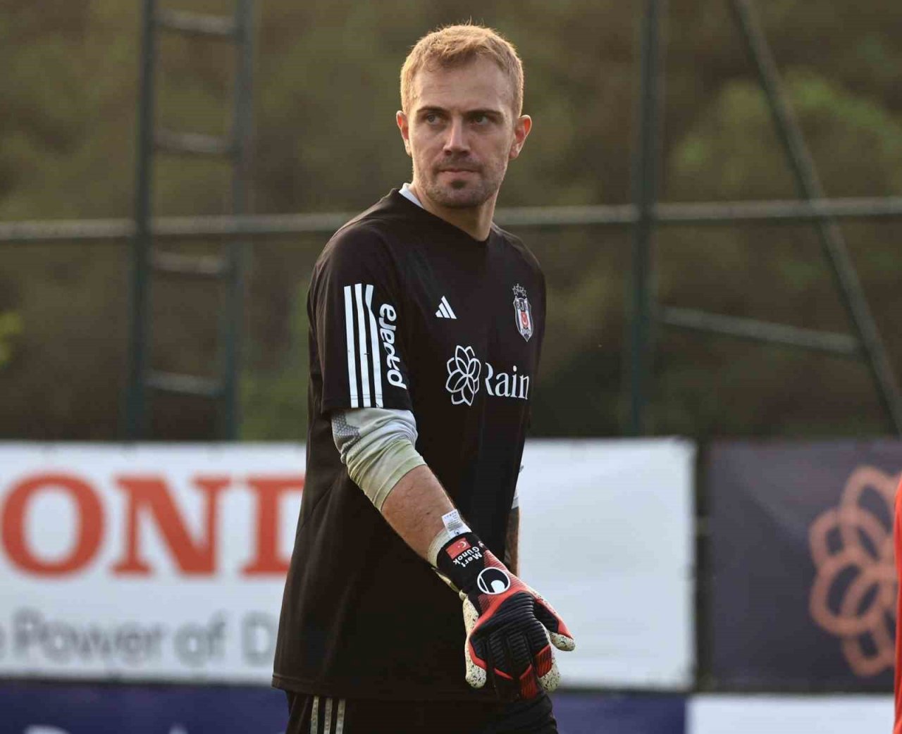 Beşiktaş’ta Amartey ve Onana, ilk antrenmanına çıktılar