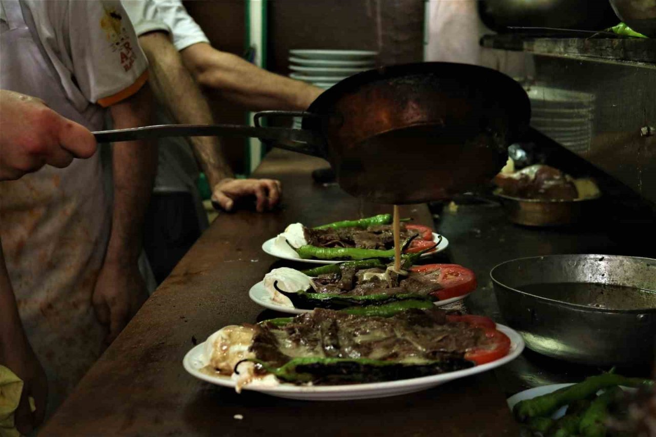 Dünya sıralamasında ilk 50’ye girdi, Elon Musk’ı davet etti