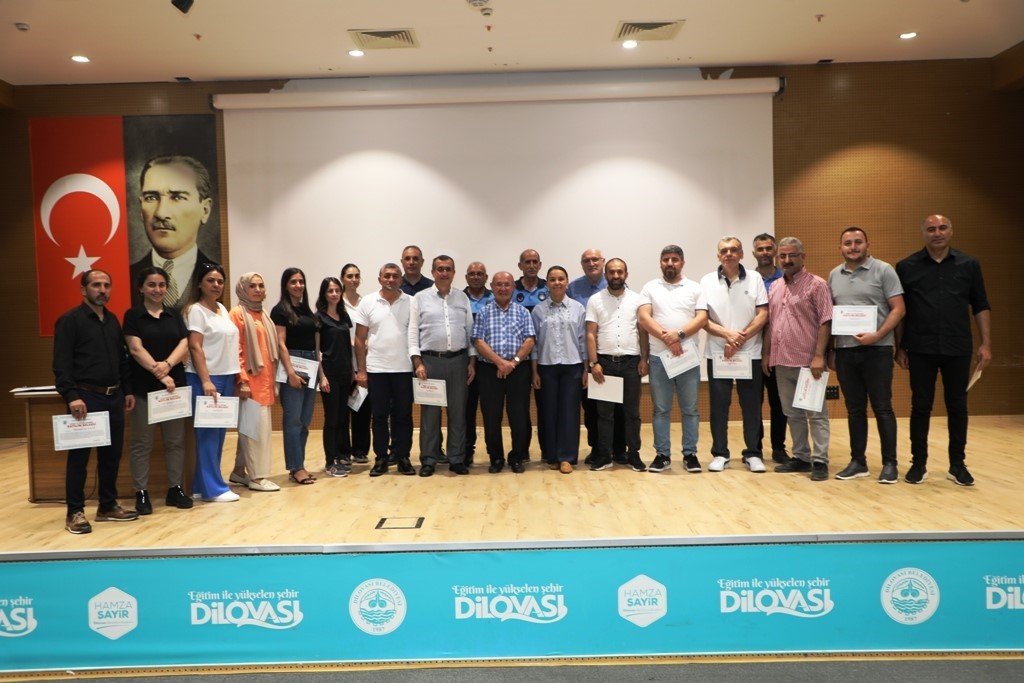 Dilovası Belediyesi’nin personellerine eğitim