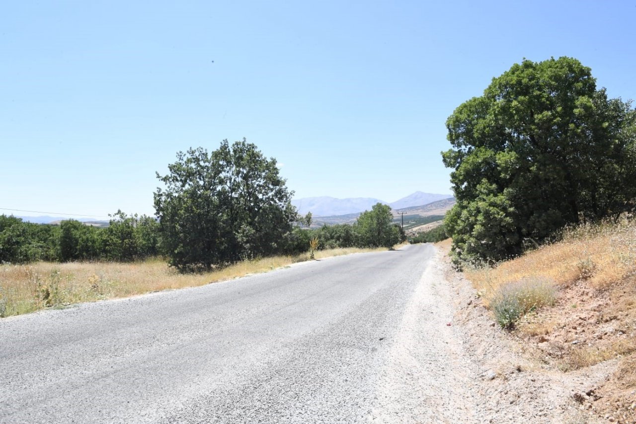 Doğanşehir’de 600 kilometre asfalt çalışması