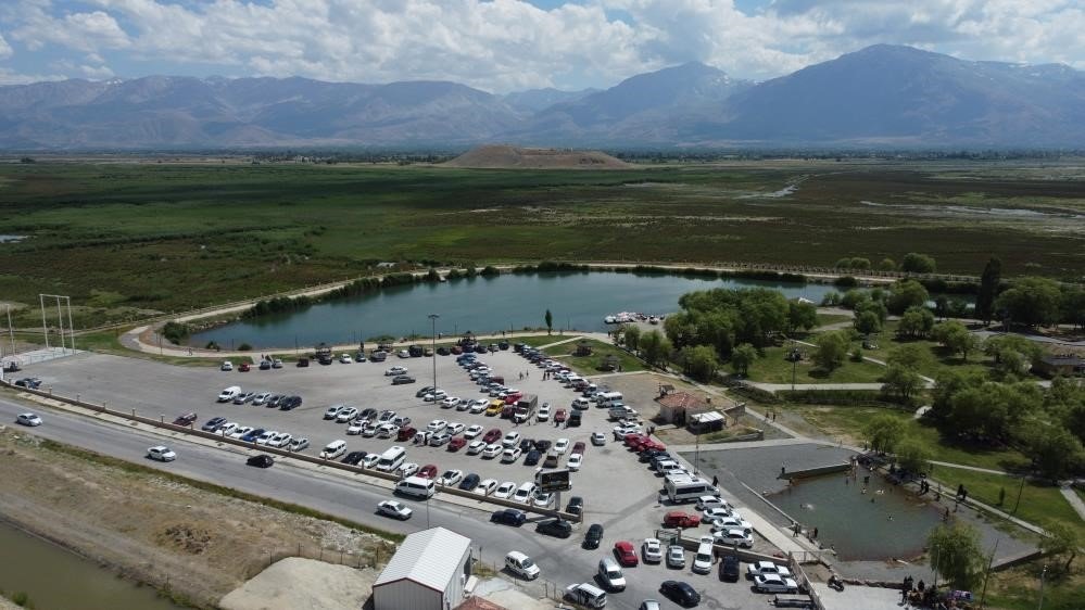 Erzincan’da hafta sonu piknik yoğunluğu