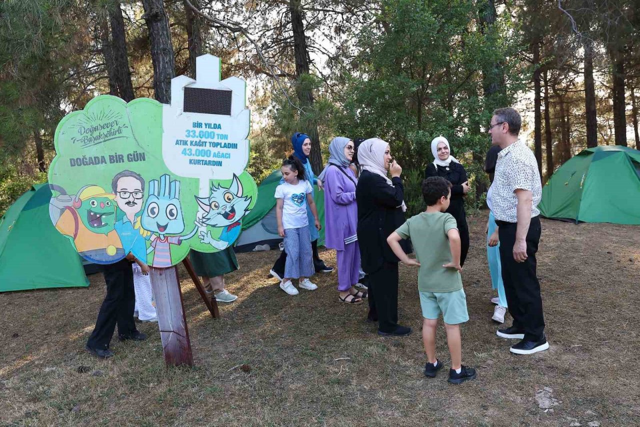 Başakşehirli anneler ve kızlarının kamp keyfi
