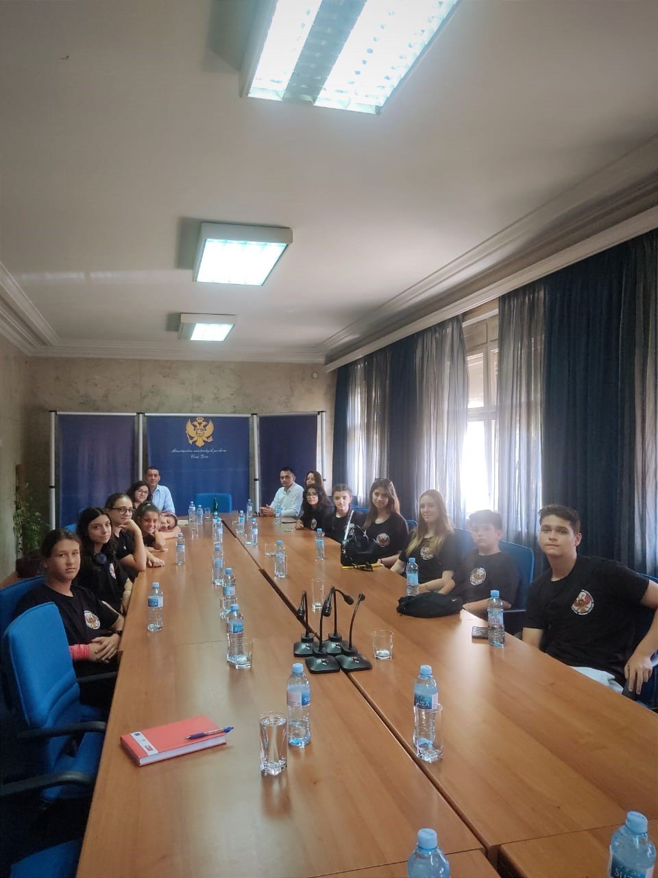 Burhaniyeli gençlerden Karadağ çıkarması