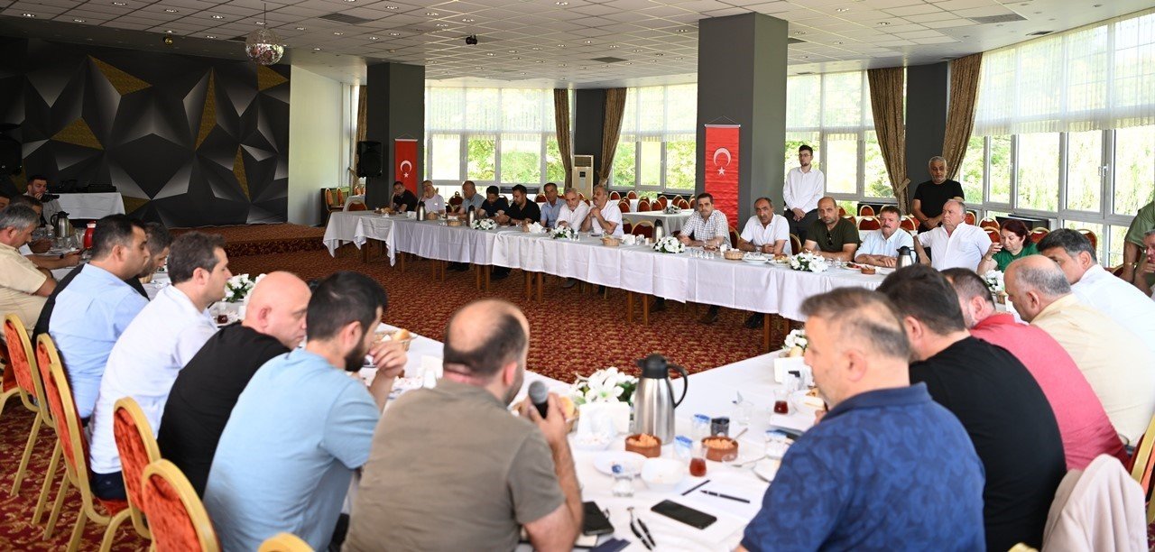 Başkan Kocaman: "İlçemizi daha ileriye taşıyabilmek adına büyük işler başardık"