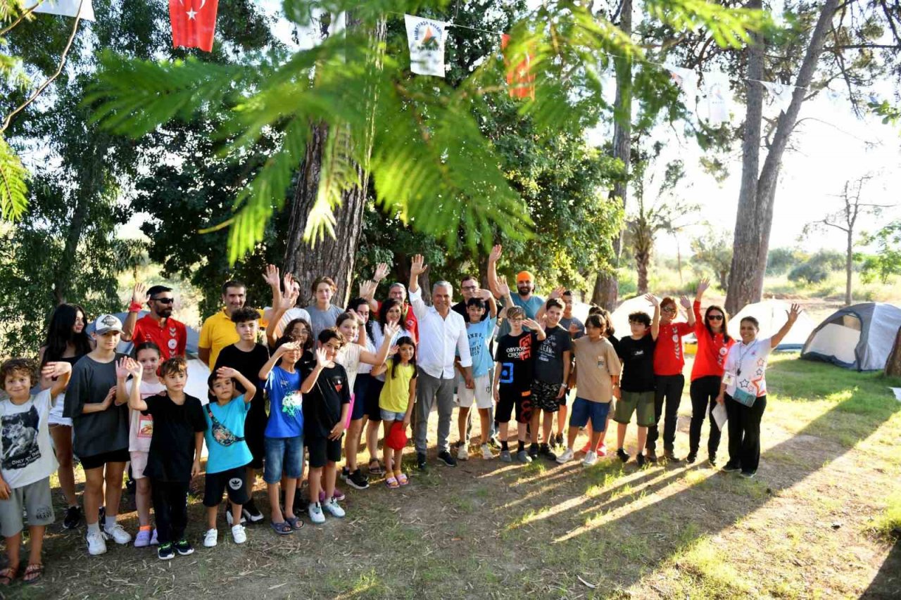 Başkan Uysal kampa katıldı