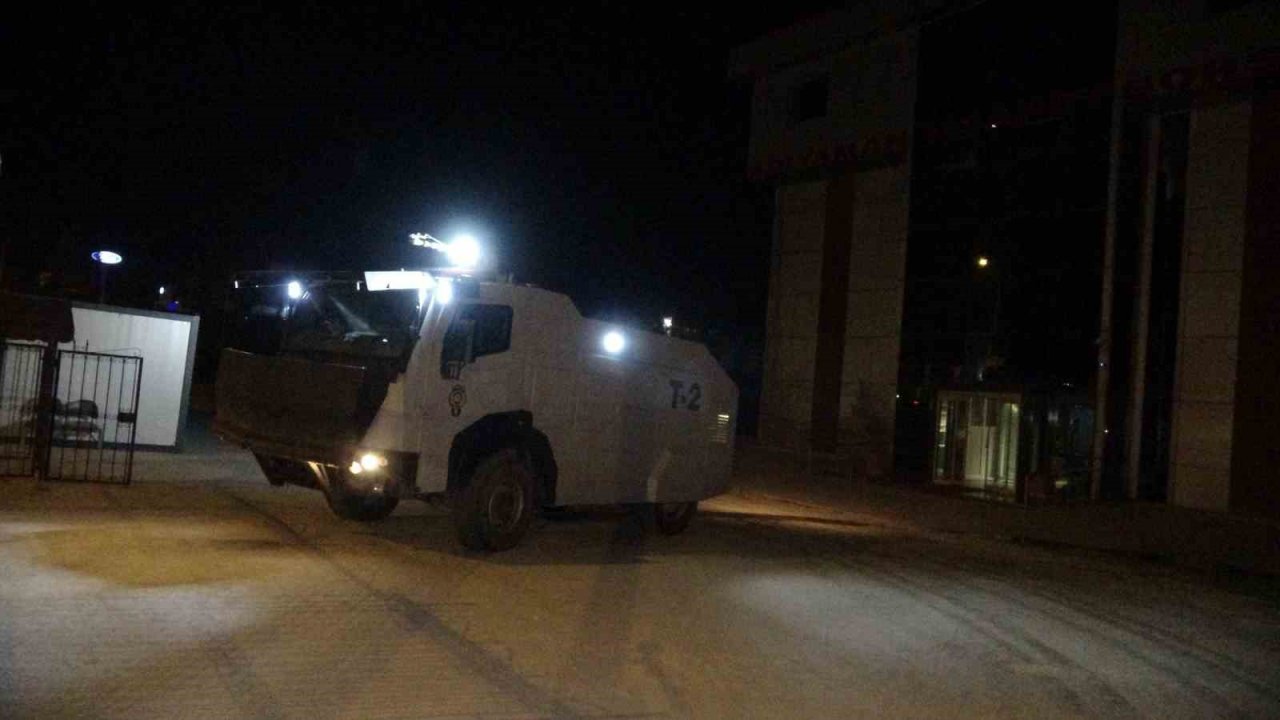 Adıyaman’da çıkan anız yangını yürekleri ağza getirdi