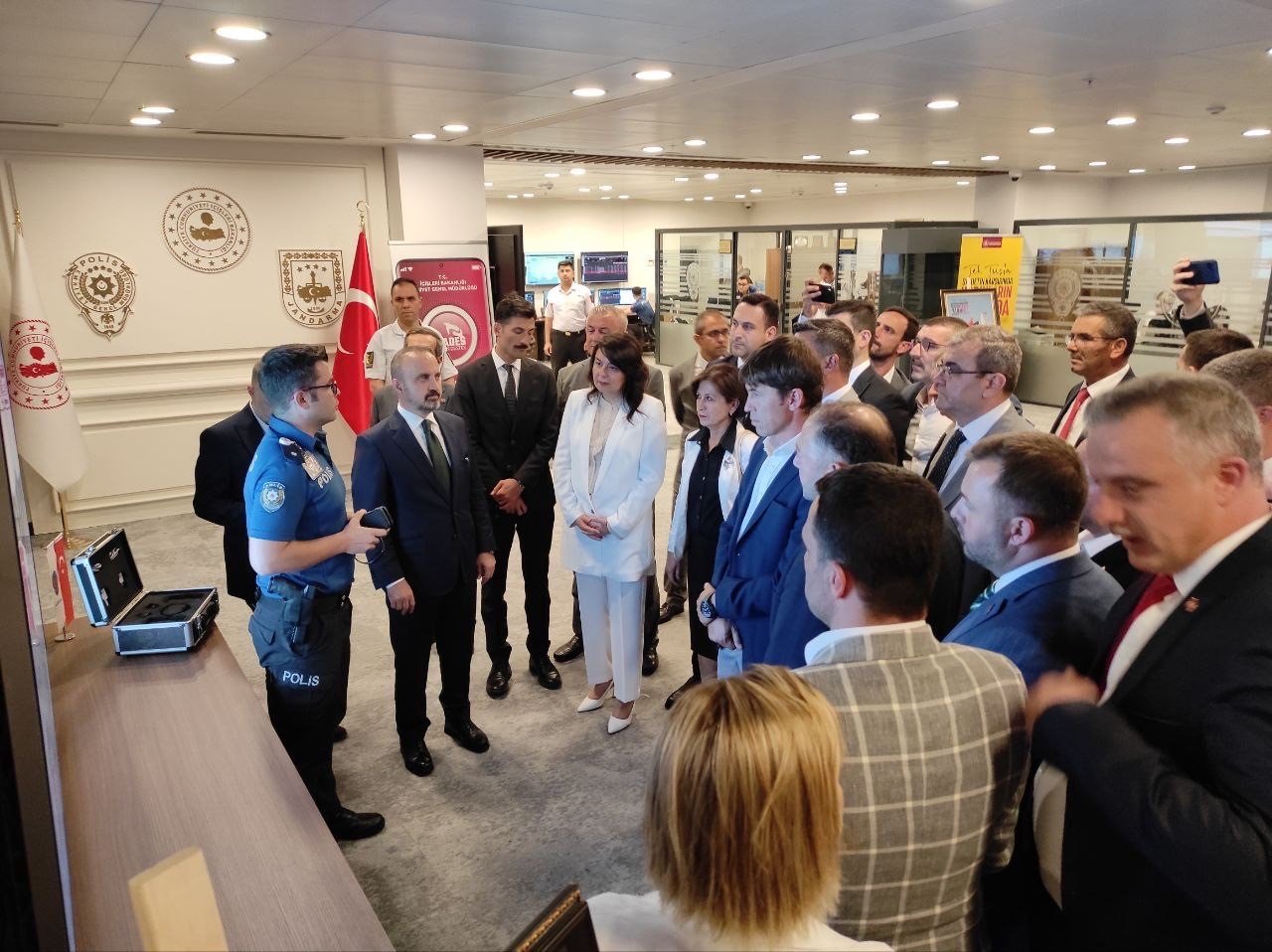 AK Parti heyeti tam kadro Ankara’da